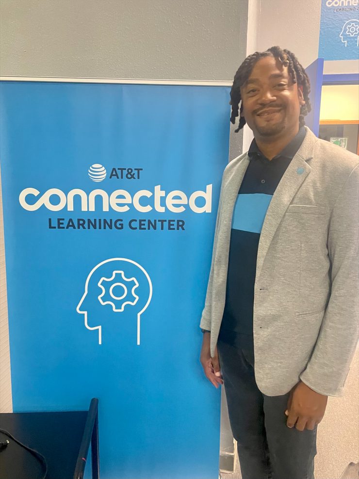 Making a Difference Employees Share Volunteering Traditions AT&T