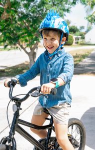 Children enjoy outdoor activities while wearing the amiGo Jr. Watch. (Marketing photo - includes hired actors representing AT&T customers.)